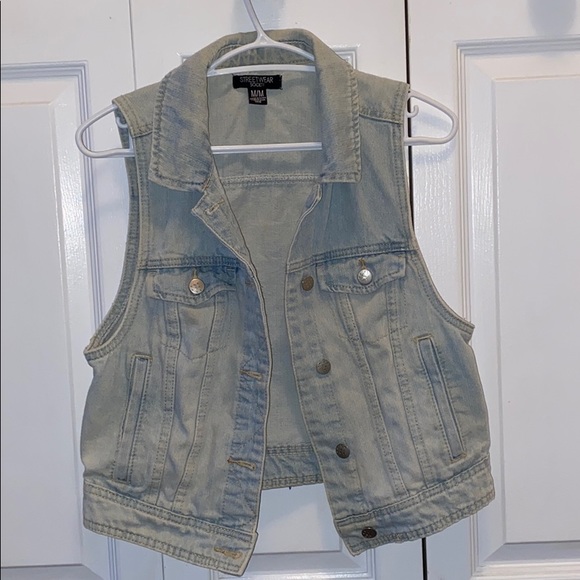 COPY - Light jean vest - Picture 1 of 1